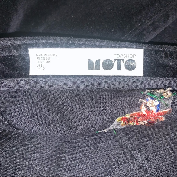 Topshop Moto Velour Embroidered Overall Dress Dungaree Black Floral Size 8 US - Picture 10 of 13